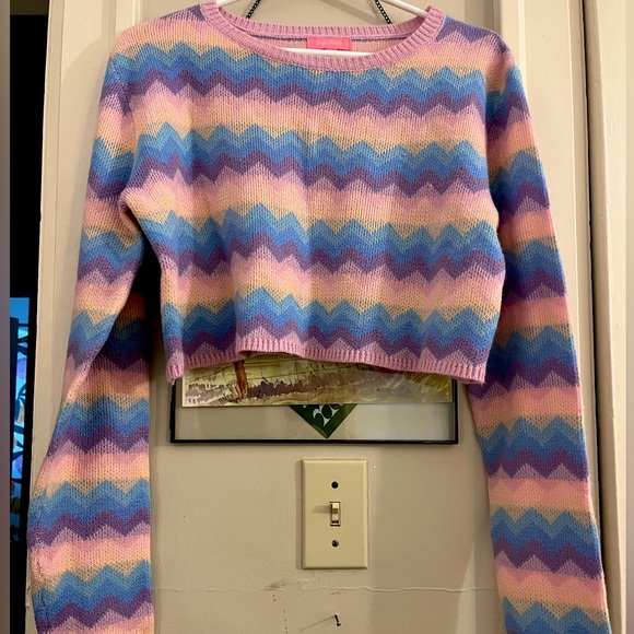 Sugar Thrillz sweater shorts set - Picture 2 of 7